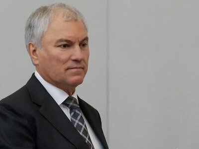 На тлі дефіциту бензину в Росії Володін закликав пересідати на трамваї