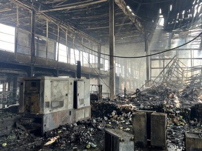 У Києві під час обстрілу знищено гуманітарний склад Червоного Хреста: втрачено 320 тисяч одиниць допомоги