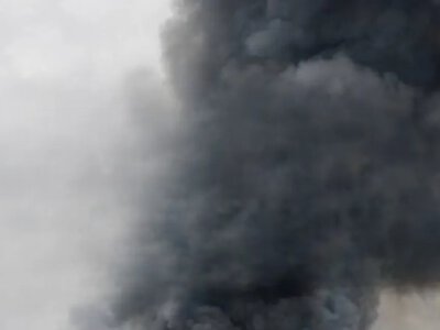 У Криму після нічних вибухів зафіксували пожежі на кількох об’єктах. КАРТА