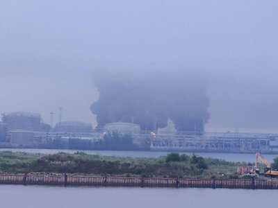 Україна атакувала Санкт-Петербург: палає нафтовий термінал після атаки дронів