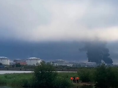 Зеленський підтвердив ураження портової нафтової інфраструктури біля Петербурга