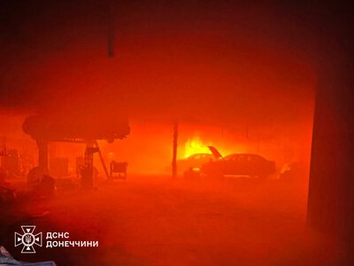 Ворог атакував Краматорськ і Олександрівську громаду дронами: рятувальники загасили три пожежі (фото)