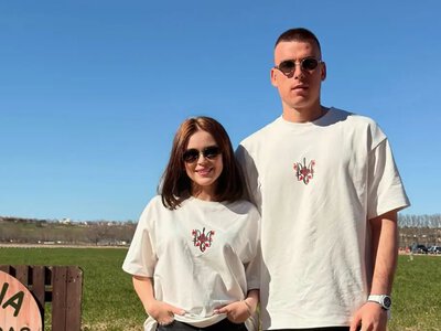 Дружина Луніна поділилася спільним відео з Андрієм і мило показала його скромність