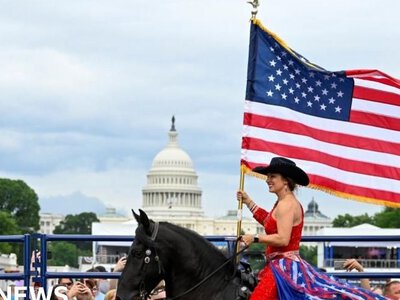 США святкують 250-річчя незалежності: феєрверки, авіашоу та виступ Трампа