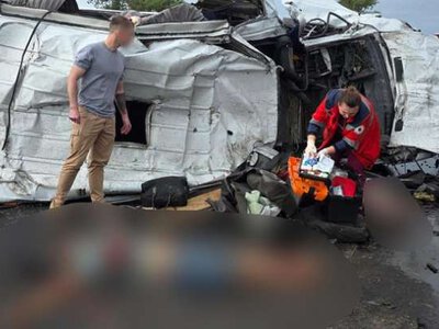 Смеротельне ДТП на Одеській трасі: 12 людей загинули, 8 постраждали