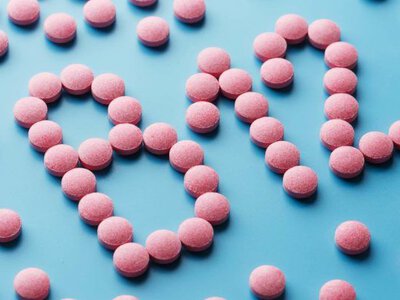 Дефіцит вітаміну B12: як симптоми на руках можуть сигналізувати про проблему