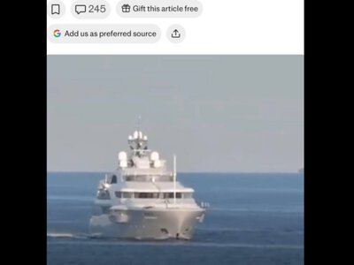 Яхту Путіна охороняють від українських дронів військові кораблі