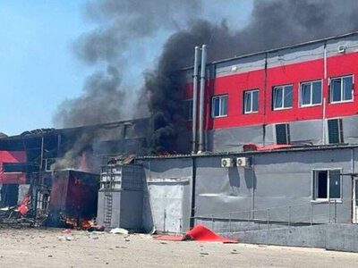Росія атакувала FPV-дронами відділення Нової пошти у Запоріжжі: загинув працівник