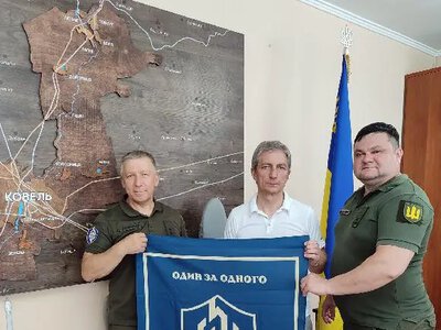 Ковель передав 300 тис. грн 141-й ОМБр: командир подякував громаді за підтримку