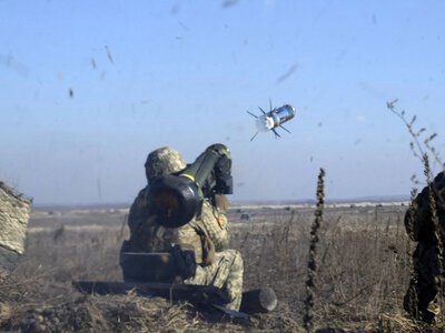 На фронті зафіксовано близько трьохсот бойових зіткнень