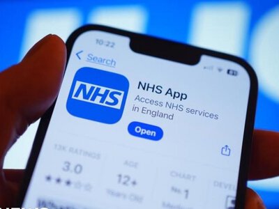 У Британії застосунок NHS використовуватиме ШІ для допомоги пацієнтам