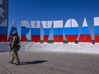 рф перекидає війська через Маріуполь малими групами під прикриттям цивільних авто