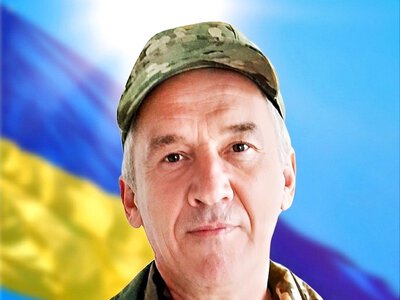 У Шостці провели в останню путь військовослужбовця Андрія Шерудилова + Фото