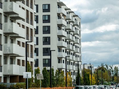Естонія планує обмежити купівлю нерухомості для росіян і білорусів без ВНП