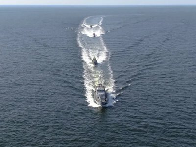 Президент подякував українським морякам за захист Херсонщини та морського простору