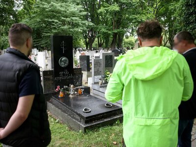 Поліція Кракова не вбачає націоналістичного мотиву у нарузі над могилою Лепкого