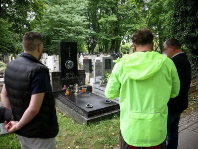 У Кракові вандали пошкодили могилу українського письменника: МЗС України назвало це провокацією