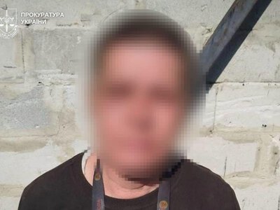 Засудили за наругу над могилою льотчика-Героя Олексія Меся.
