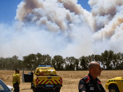 ЗМІ: лісові пожежі в Південній Європі на тлі спеки спустошили понад 17 тисяч гектарів землі