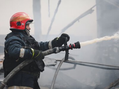 РФ завдала ударів по Київщині: загинула людина, пошкоджені будинки