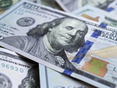 Курс долара в Україні: прогноз вартості 100 доларів до 12 липня