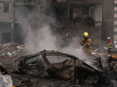 Зруйновані будинки, пожежі та жертви: все про нічну атаку на Київ (фото)
