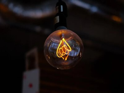 Масована атака рф залишила без електроенергії шість областей України: де немає світла 