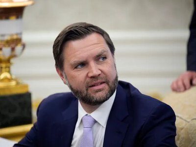 Венс заявив, що наступальний потенціал Росії впав майже до нуля і це відкриває шлях до завершення війни