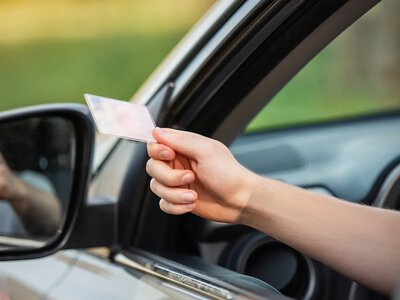 Штрафів уже недостатньо: водії почали отримувати кримінальні вироки за повторну їзду без прав
