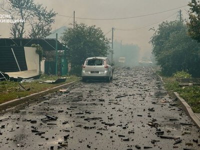 У Вишневому під Києвом проводять евакуацію через загрозу детонації після нічної атаки
