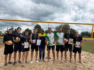  Срібло чемпіонату з пляжного волейболу 