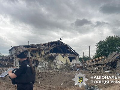 Масована нічна атака на Київщину: одна людина загинула, ще 13 постраждали, поліція документує наслідки