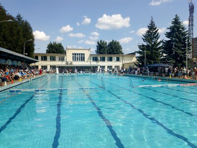 У львівських басейнах перевірили якість води