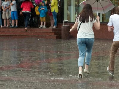 Похолодання до +16° та дощі кожен день: яка погода чекає на українців цього тижня 