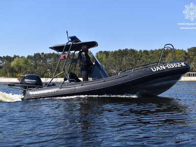 Поліцейські допомогли подружжю, яких на катамарані віднесло течією поблизу Свидівка