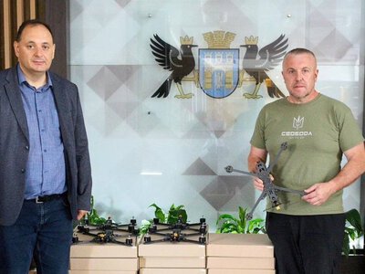 Івано-Франківська громада передала батальйону «Свобода» ще 50 FPV-дронів