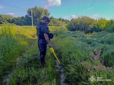 Поблизу Вінниці сапери ДСНС знешкодили артилерійський снаряд часів Другої світової війни