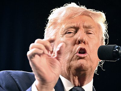 Трамп підтвердив, що говорив з президентом ФІФА про червону картку футболісту збірної США