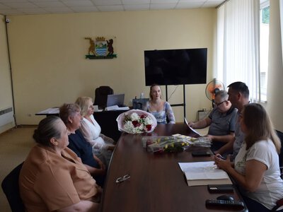 Сльози радості та державне визнання: у Рахові двох жінок нагородили орденами за головний подвиг життя (ФОТО)