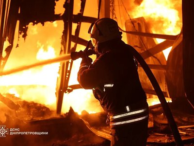 Через російські обстріли є постраждала та пожежі у трьох областях України
