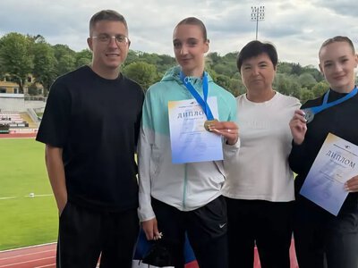 Ковельчанки Степанюк та Заскальна завоювали золото і срібло на чемпіонаті України та путівки на світову першість