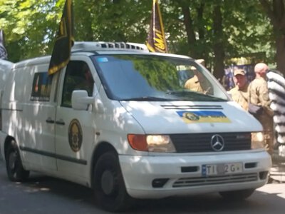 Олександрівська громада провела в останню дорогу воїна-земляка Олександра Сердюка