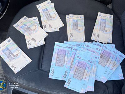 На Житомирщині СБУ затримала керівника підрозділу РТЦК на хабарях за зняття військовозобов’язаних з розшуку та уникнення призову