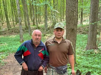 На Тернопільщині службовий собака врятував зниклого переселенця з Запоріжжя