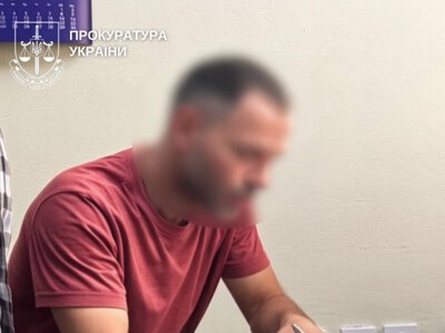 На Буковині викрили контрабанду сигарет на понад 15 млн грн під виглядом експорту полуниці