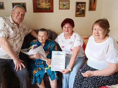 Мешканка Миколаєва відзначила 100-річний ювілей (фото)
