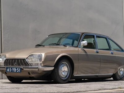 Непоказний раритет: на аукціон виставили 53-річний Citroen із незвичним двигуном (ФОТО)