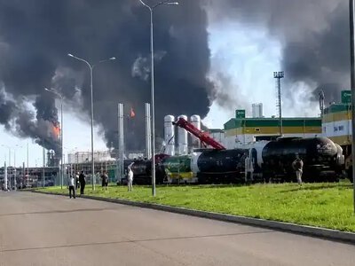 Дрони вдарили по одному з найсучасніших НПЗ Росії