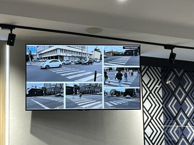 В Івано-Франківську цього року оновлять дорожню розмітку на понад 170 вулицях: де роботи вже завершили