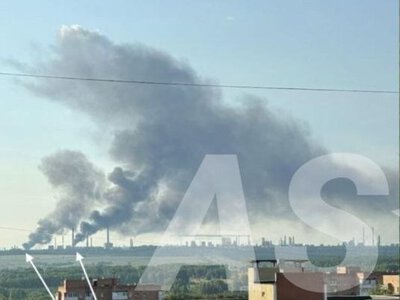 У Татарстані горить промзона, де розташовані великі нафтопереробні та нафтохімічні підприємства